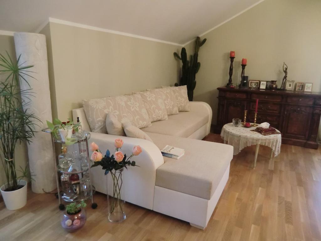 Kuressaare Romantic Apartment Værelse billede